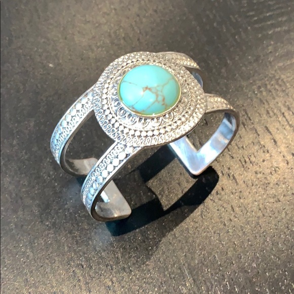 Lucky Brand Turquoise Stone Cuff Bracelet - Picture 1 of 3